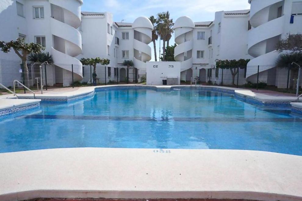 Apartamento Torrox Laguna Beach Екстериор снимка